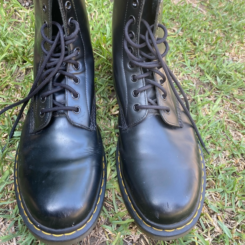 Men’s dr martens